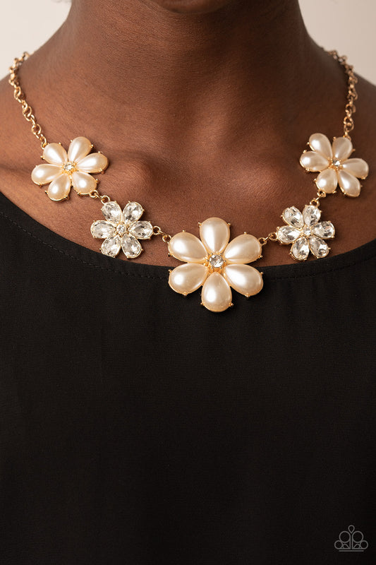 Fiercely Flowering - Gold Necklace - Paparazzi Accessories - Paparazzi Accessories 